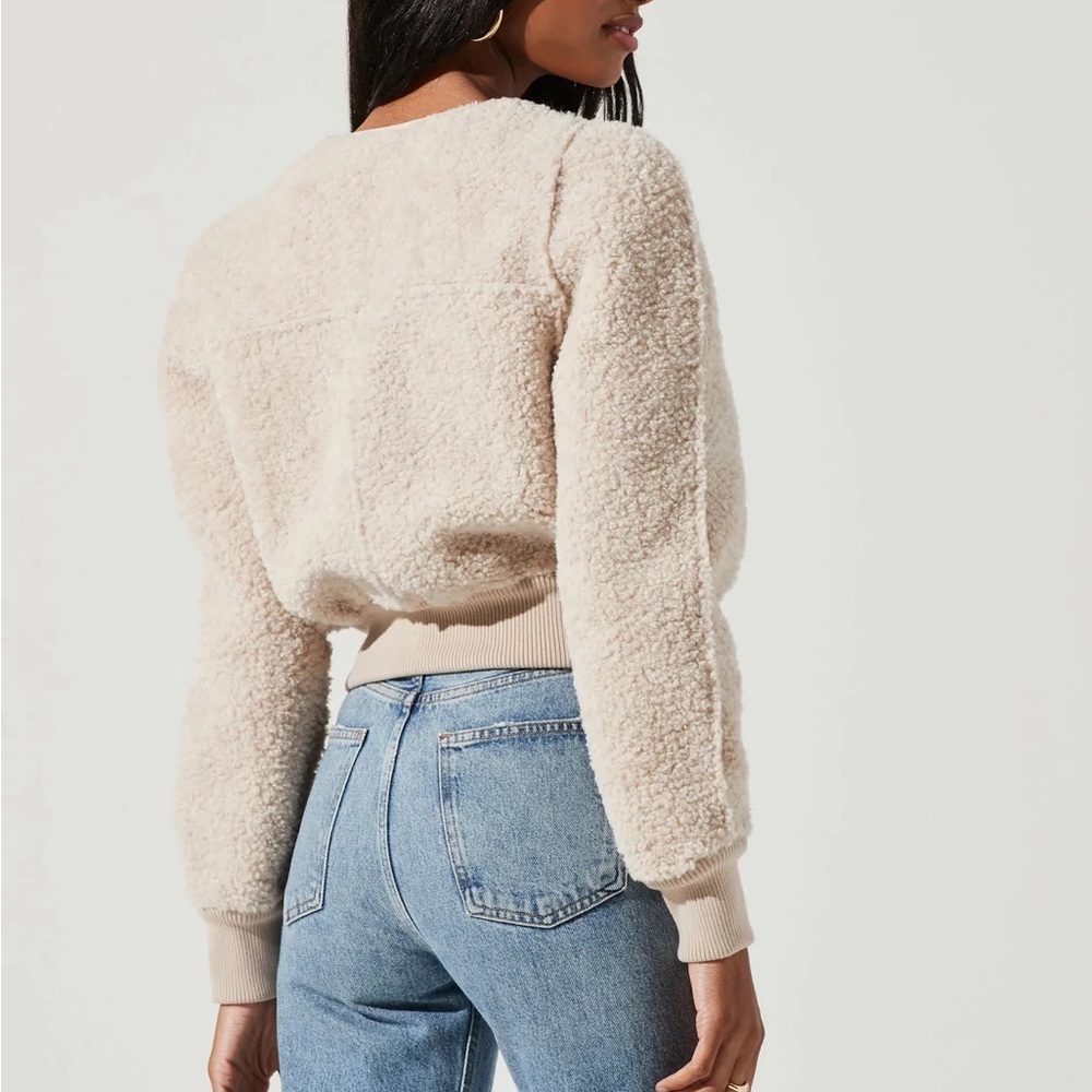 Stacy Faux Fur Jacket Ivory - Picture 5 of 11